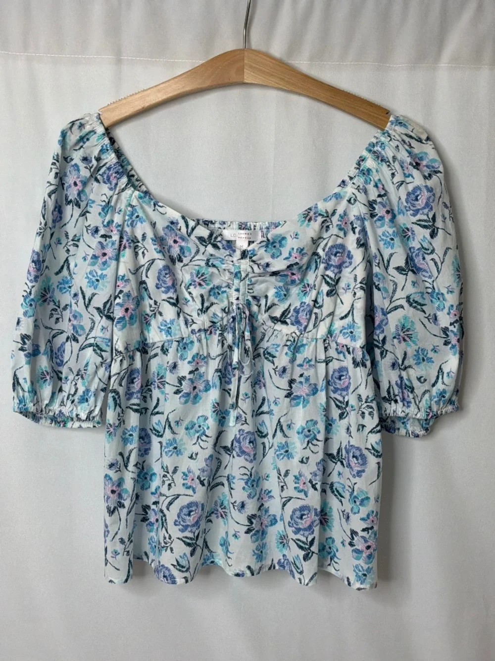 Lauren Conrad Elbow Length Cotton Floral Print Top - Picture 1 of 6